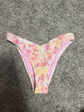 Hollister Floral Pink & Yellow Bikini Bottom size xs